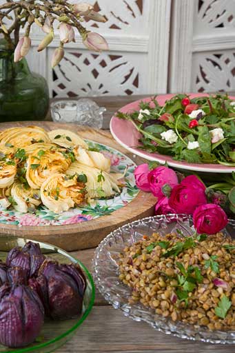 Vegetarisk vår- och sommarbuffé